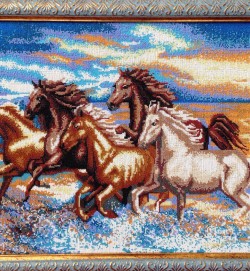 Рассекая волны>